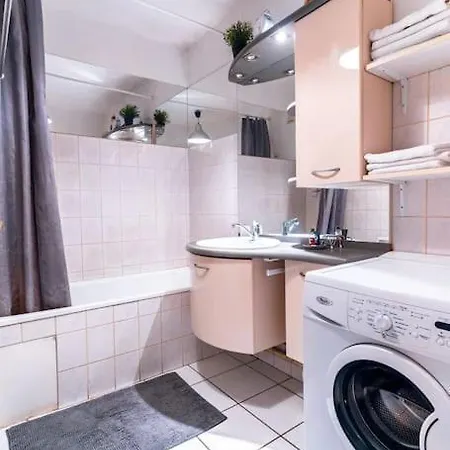 T4 Special Groupe Apartment Lyon Exterior photo